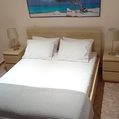 Cozy Apartment In Athens City Centre! Atenas Exterior foto